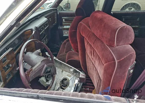 1989 Cadillac Brougham z USA, uszkodzony, nr VIN 1G6DW51Y7KR702271